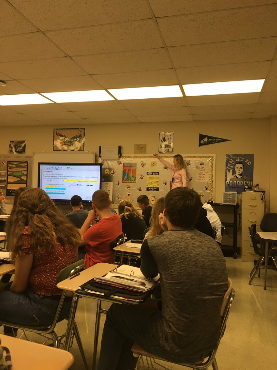 NASD712Director's tweet photo. A little Calculus with @SnyderMath on a Friday. #VerticalDrop #FlyEaglesFly 🦅 https://t.co/cdUvSj7QHJ
