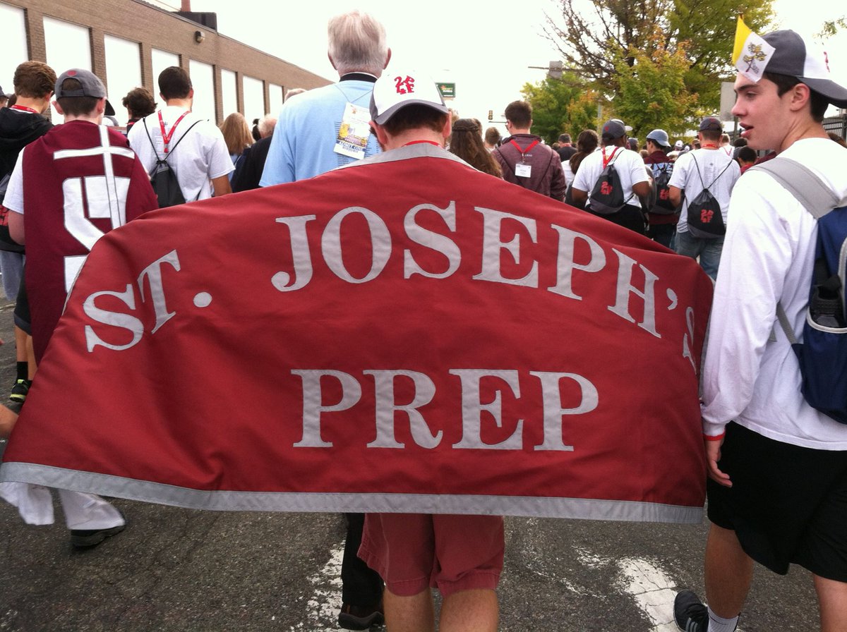 SJPREP's tweet photo. Has it really been three years since we were all together in Philadelphia, at St. Joseph's Prep for @2philly4francis, to see Pope Francis, and to enhance our shared Jesuit values? This video will bring you right back to those amazing four days! #2P4F
https://t.co/72WIq5cJCQ https://t.co/yMDu0t4Qbs