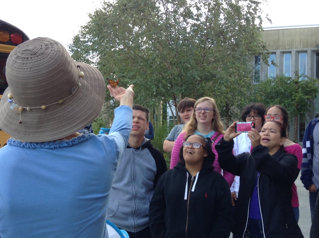 ACCSustainGo's tweet image. The Career Center classes released 4 female monarchs today...on their way to Mexico! @a#margaretchungcc #APSGreen micah_pep