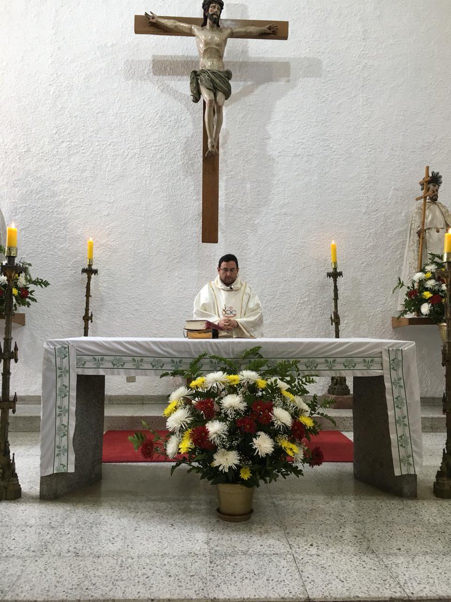 mercedarios's tweet photo. Iniciamos el segundo día del Congreso de Espiritualidad Mercedaria con la eucaristía. Hoy presidió la celebración el padre Manuel Angles, consejero general de la Orden de la Merced. https://t.co/PlHhc3bexO