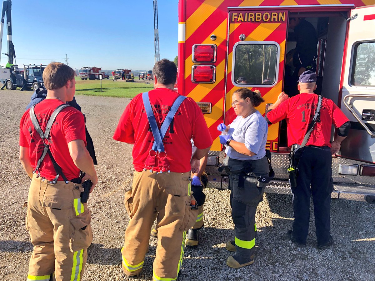 IAFFLocal1235's tweet photo. FireOPS 101 is underway here at WPAFB FD Training ground @WDTN @whiotv @ABC22FOX45 @daytondailynews @DBJnews @fairbornherald @xeniagazette @IAFFNewsDesk @Ohio_pro_ffs #GreeneCountyFireOps https://t.co/ONALRHL5A1