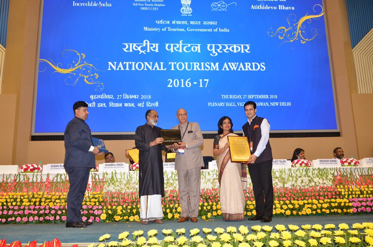 SnowLionExpInd's tweet photo. Prestigious National Tourism Award for Best Adventure Tour Operator in providing services to foreign travelers being presented to our Managing Director Mr.Ashok Koul &amp; Director Mr.Vinayak Koul by Hon. Minister of Tourism,Govt. of India,Mr. K. J Alphons at Vigyan Bhawan New Delhi https://t.co/2UwddcRSfg