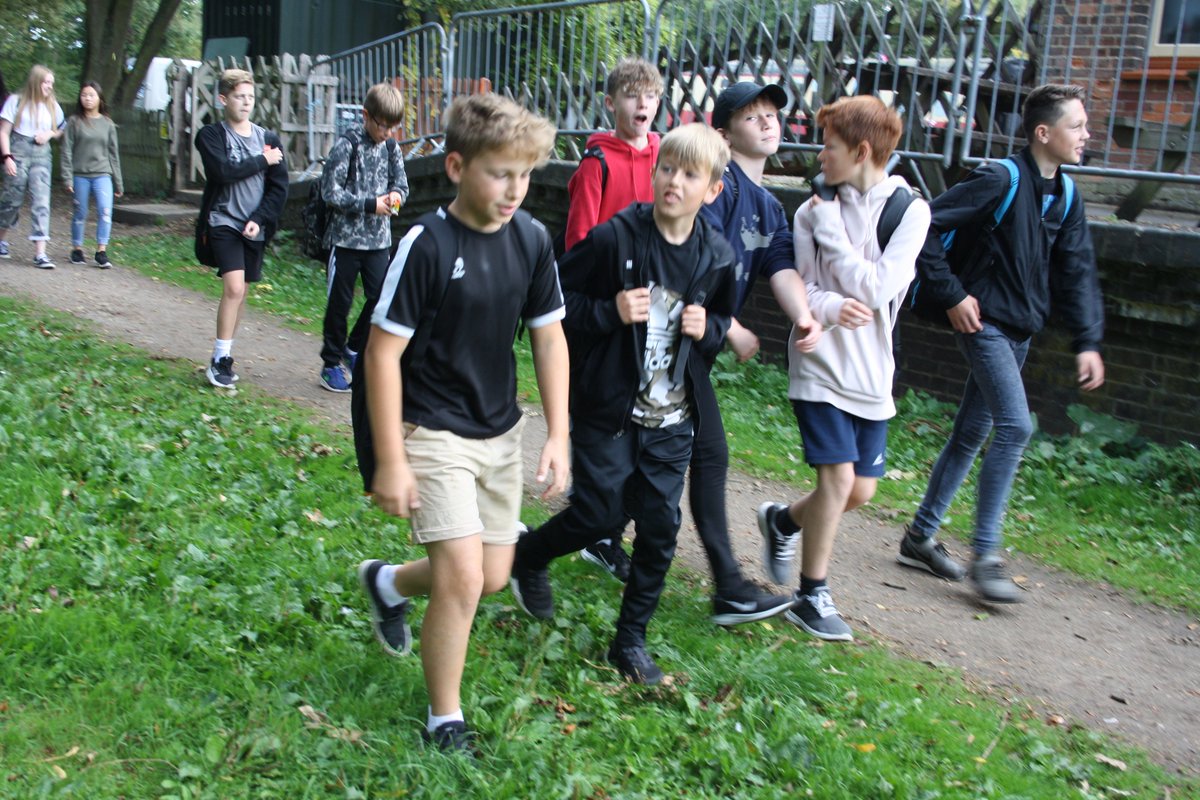 ReephamHigh's tweet photo. Great weather for the Annual @ReephamHigh @ReephamCollege @ReephamPE Sponsored Walk. Hope there's not too many blisters! Well done everyone. Great team work between Staff and Pupils/ #RHSC2018 https://t.co/rVUtnu8R9W