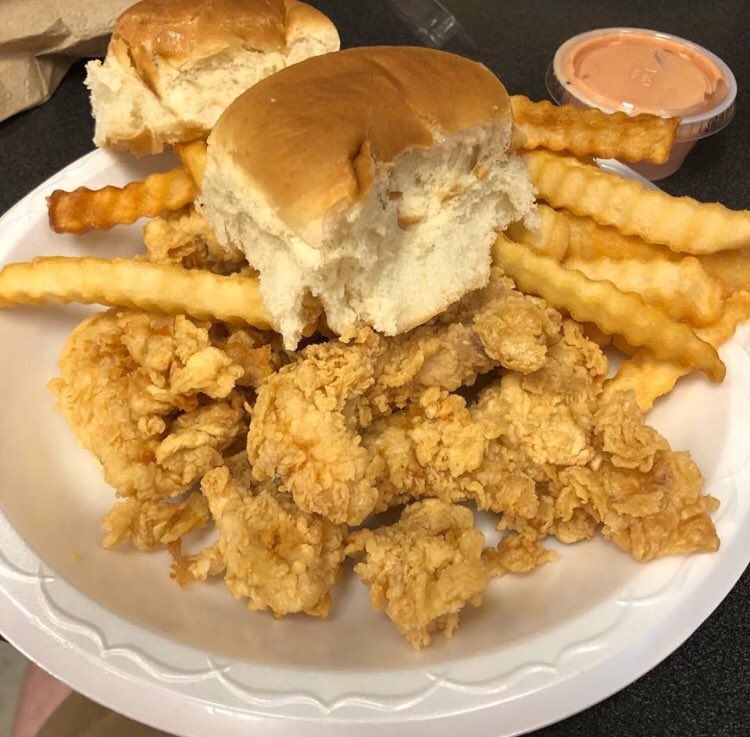 golocalshoptroy's tweet photo. It's Friday! Celebrate with Crowe's Fried Chicken! #ShopTroy #GoLocal https://t.co/F2MxyhTSLq