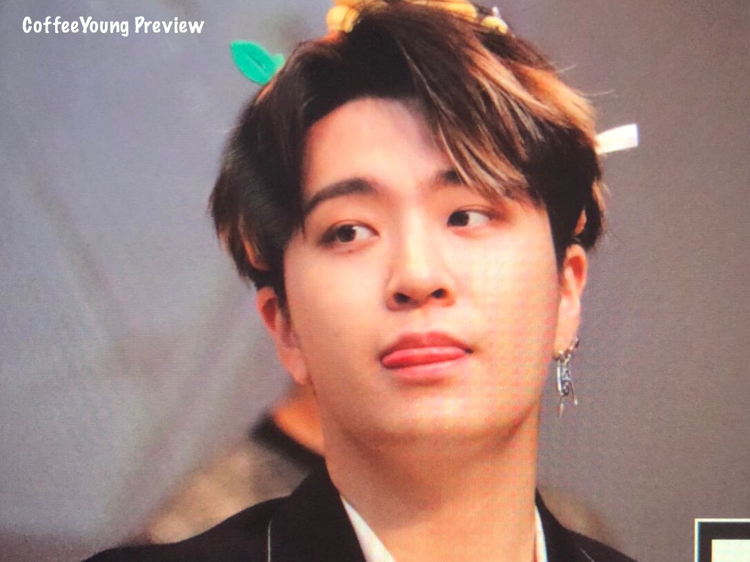 《preview》

＊ 180928 여의도팬싸 ＊

귀여워ㅓㅓㅓㅓ😭😭

<a href="/GOTYJ_Ars_Vita/">N</a> 

#GOT7⁠ ⁠⁠ ⁠ #갓세븐⁠ ⁠⁠ ⁠ #영재 #YOUNGJAE #PresentYOU⁠ ⁠⁠ #Lullaby⁠ ⁠⁠ ⁠