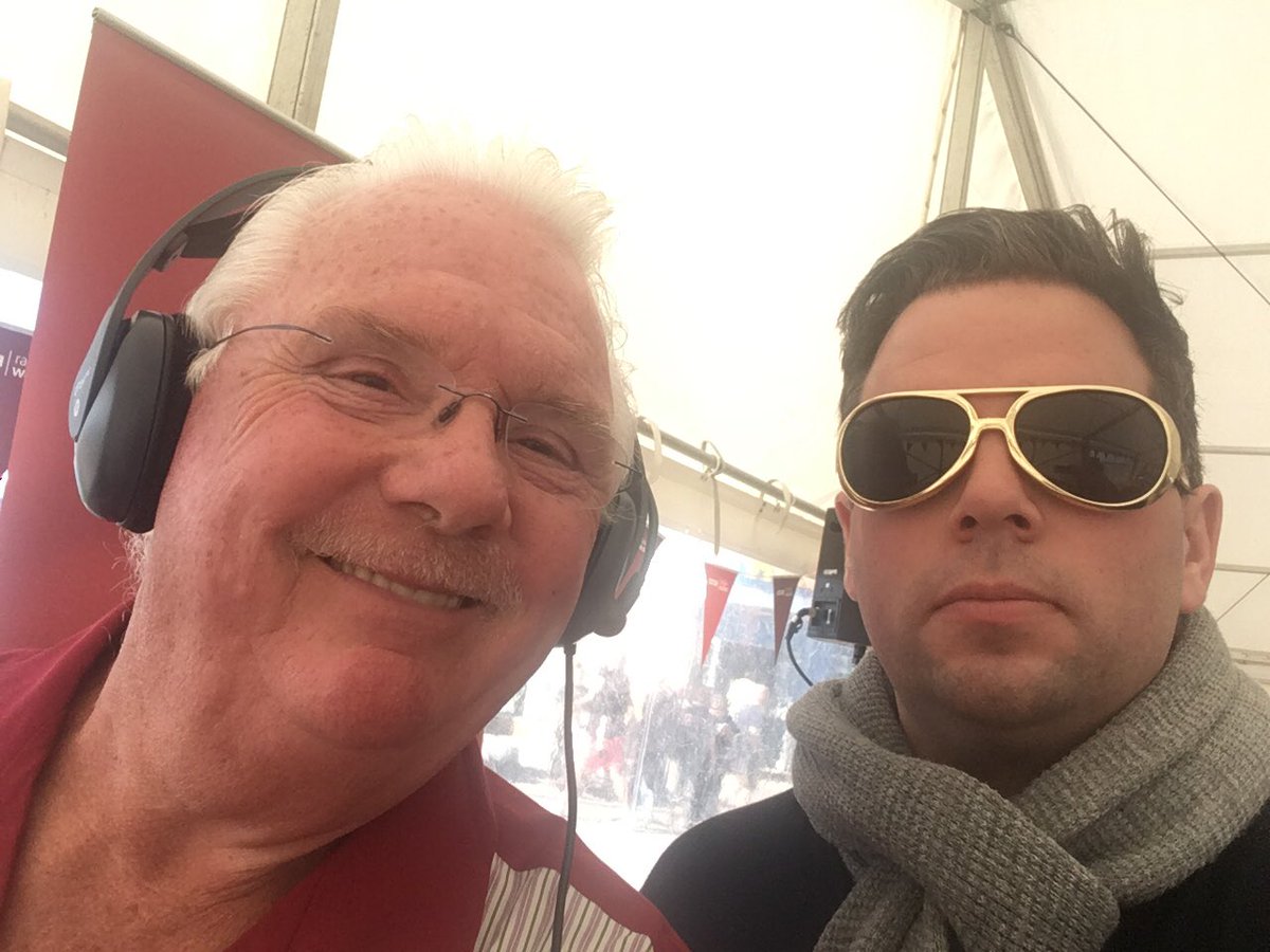 colinpaterson78's tweet image. #ElvisPorthcawl #BBCMusicDay @BBCRadioWales #alittlelessconversation @owenmoneycomic