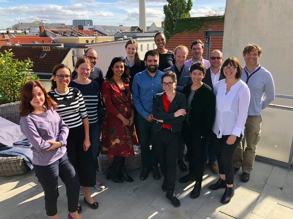 df_fund's tweet photo. Thanks to all participants and the great facilitation of @aspirationtech for exploring the future of #digitalrights with us! It was an inspiring workshop and we are excited about next steps.
#digitalrightsarehumanrights #futurerights #futurescenarios https://t.co/yYKzvBsr62