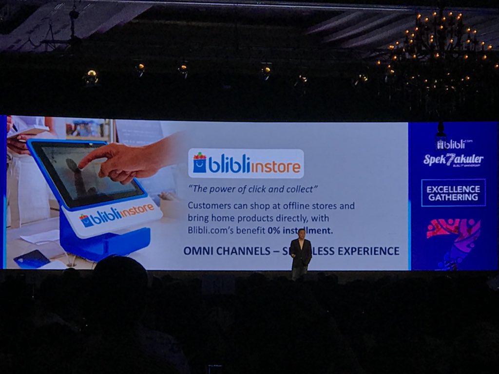 bliblidotcom's tweet photo. Tahun ini juga https://t.co/69vHdY5m72 terus mengembangkan pelayanan dengan hadirnya #BlibliInstore dan #BlibliMart. #MerchantGathering2018 #Spek7akuler https://t.co/dRUfs1udrl