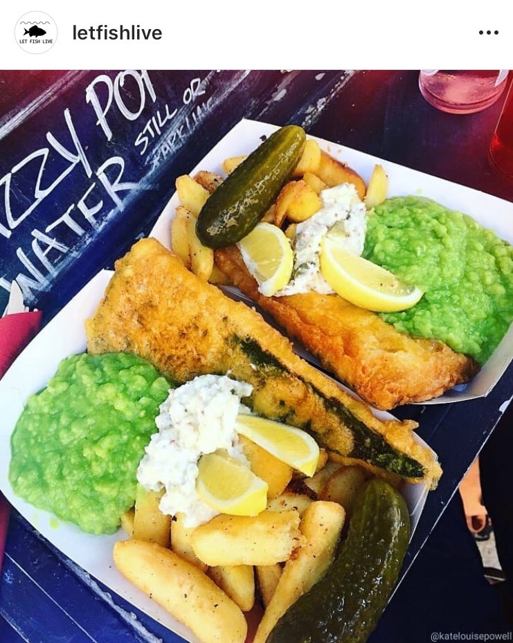 vegan_battered's tweet photo. 100% vegan, 100% of the time. Thanks for amazing photo @letfishlive of our #veganfishandchips. Find us at our permanent spot in Ely’s Yard, off Brick Lane not far from #roughtradeeast 
.
.
.
.
#veganfishandchipshop #bricklanevegans #fisharefriendsnotfood https://t.co/EDm4xCrj3W