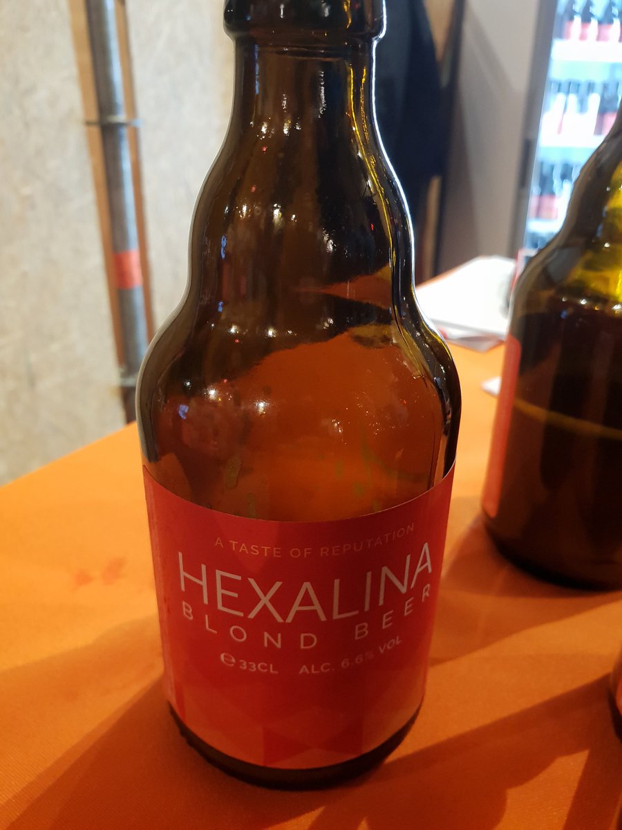 vincentvm's tweet photo. Bij #hexalina krijg je hun house-made bier als je hen retweet op #supernova18. Rarara op welke stand ik net was 😀 https://t.co/niodWNgVsy