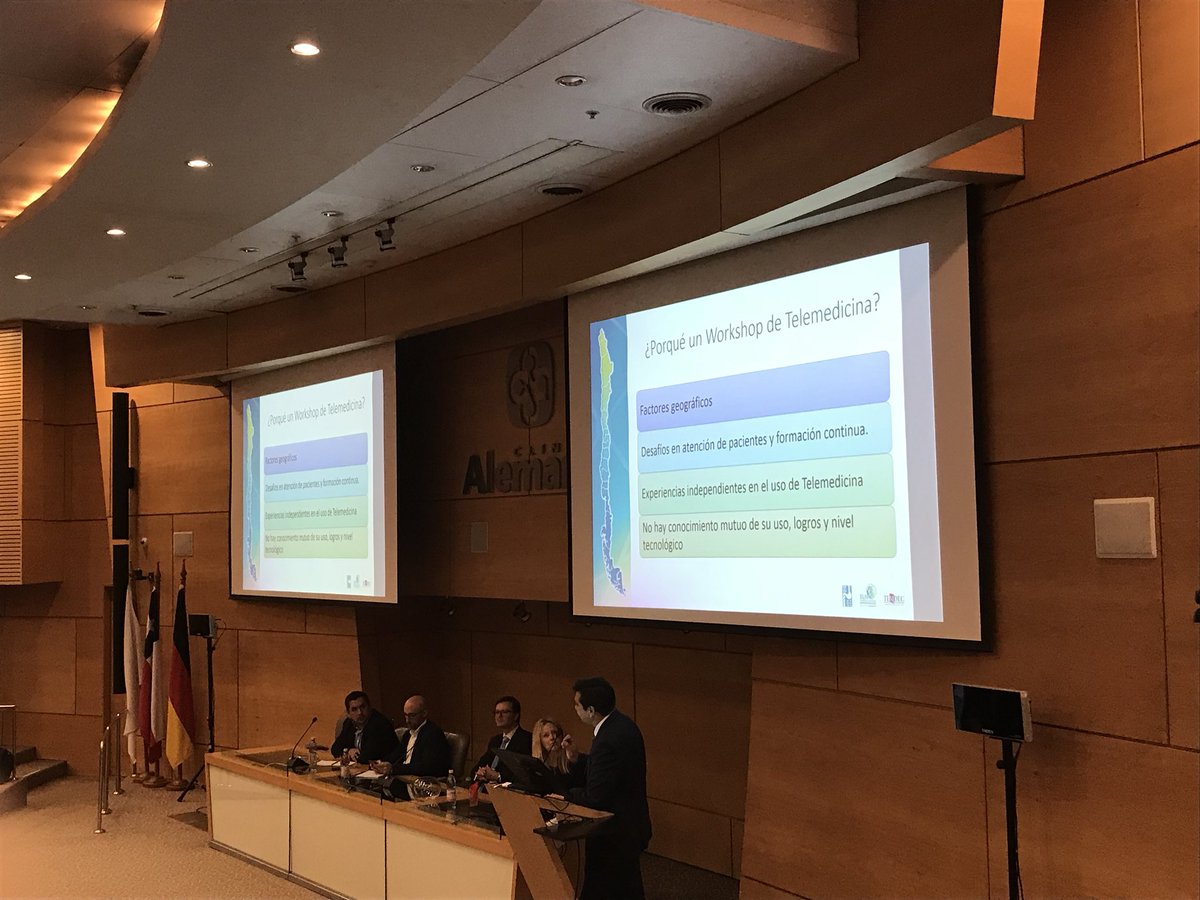 Clinicaalemana's tweet photo. El Dr. Pablo Cortés, refiriéndose a la Telemedicina, en el IV Simposio de Informática en Salud #IsChile https://t.co/fUP6OFRRoF