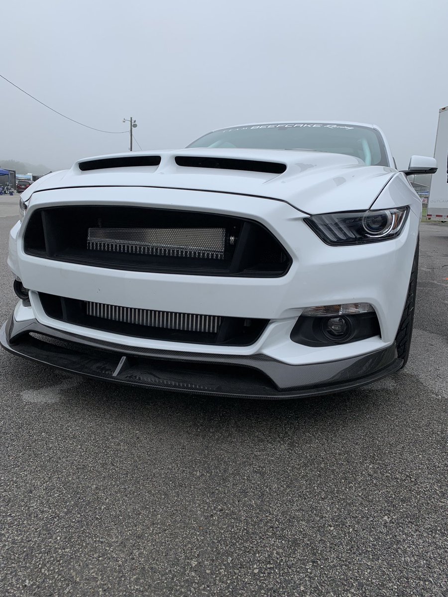 Beefcake_Racing's tweet image. Joe G representing at the #nmraworldfinals this weekend in bowling green. First trip out with the new custom turbo setup. Keeping her at 12psi. But 25 coming soon.  Let us do one for you today. #teambeefcakeracing #finishlineperformance
