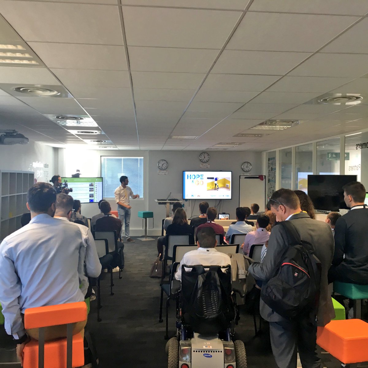 mdaubros's tweet photo. Hugo on stage!!! #HopeAndGo Project, new name of #exosqueleton is now sharing his Experience at #CWIN18 #toulouse #InnovationMorning @Coup2Boost @jacquesMEZHRAHI @EmmLegros @pduboe @ArtsetMetiers_ @CapgeminiAIE #incubator @camillebalaresq https://t.co/bKKECRoOX3