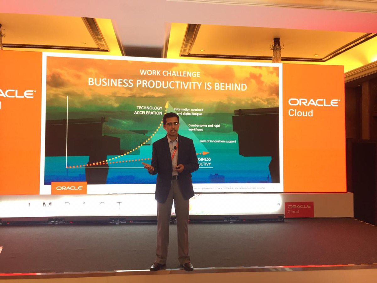 Oracle_India's tweet image. .@neerajnarang20, Product Strategy Director, Oracle India explains how organisations can reduce time to hire talent, cultivate &amp;amp; nurture their talent and enhance their performance &amp;amp; productivity with a SaaSier approach! #LetsGetSaaSy