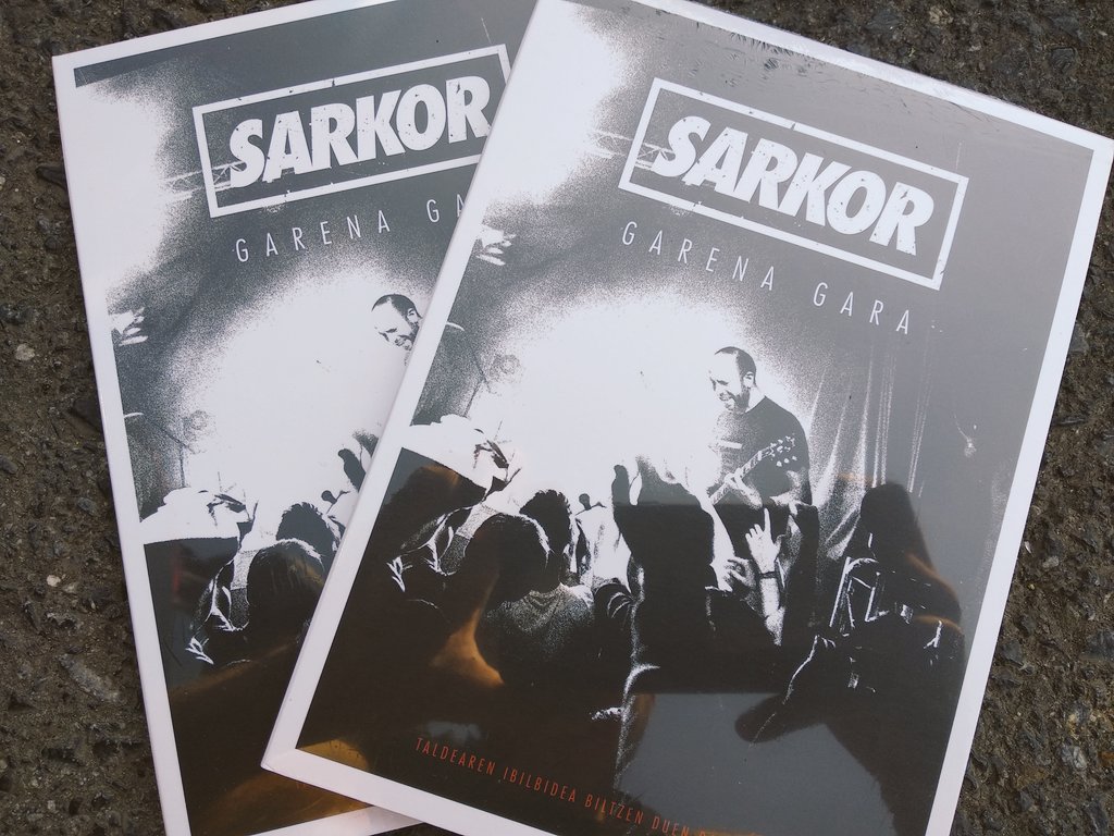 sarkoreto's tweet photo. Iritsi da eguna! gaur Gernikako Gudari Eguneko ekitaldiaren ostean, GARENA GARA dokumentalaren aurkezpena! DVDak ere 10€tan salgai egongo dira! EZ GALDU! https://t.co/TL1I3LMfjg