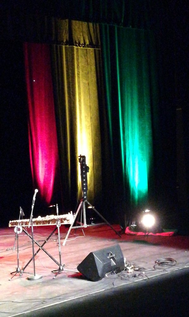 LAutreScene's tweet photo. Le concert d’ouverture c’est demain et c’est gratuit! À l’affiche le groupe de musique africaine NAKODJÉ. Repas et apéritif sénégalais dès 18h30. https://t.co/jKbNK0GfsA