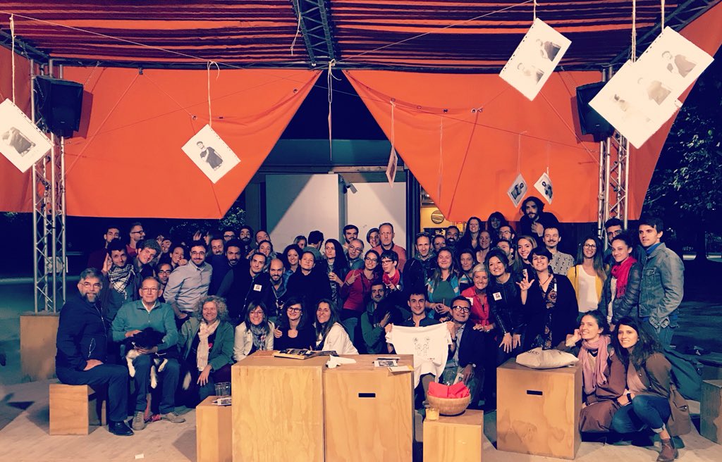 UAlterazioni's tweet photo. Tanti nuovi #amici, tanti #sorrisi e un bellissima #energia ieri per il nostro #APERISEGNO. Grazie ai ragazzi dell’associazione Aperisegno, grazie alla Locanda alla Mano e #grazie di cuore a tutti voi che avete reso possibile tutto questo! #IWDeaf2018 #Milano #Accessibile #LIS 😊 https://t.co/EpLyRcLAP0