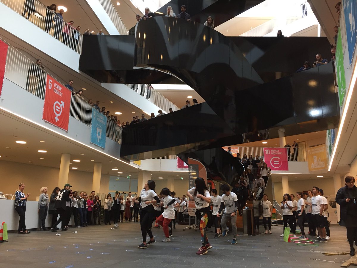 ISCA_tweet's tweet photo. ISCA and students from #Ollerup are MOVING @UNCityCPH and @WHO_Europe staff right now for the #BeActive European Week of Sport #Danmark https://t.co/2p7otnj2kh