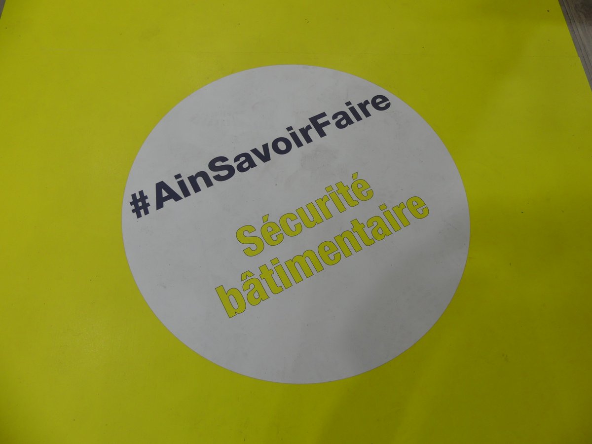 CCI_Ain's tweet photo. Village #AinSavoirFaire 🚒 #Sécurité #Bâtiment avec #BoyardMetal #ChazeyBonsPrefa #FeugierEnvironnement #FMGVannes #Gallin #Iswip @MIHB01 #MSATheSafetyCie @Msm_Signaletic #Polieco #SNHsas #SarlMEI @SensusFrance #SPISaferProtectionIncendie @Stratuspack ➡https://t.co/nmHUGsNZhn https://t.co/INn5IcGNXt