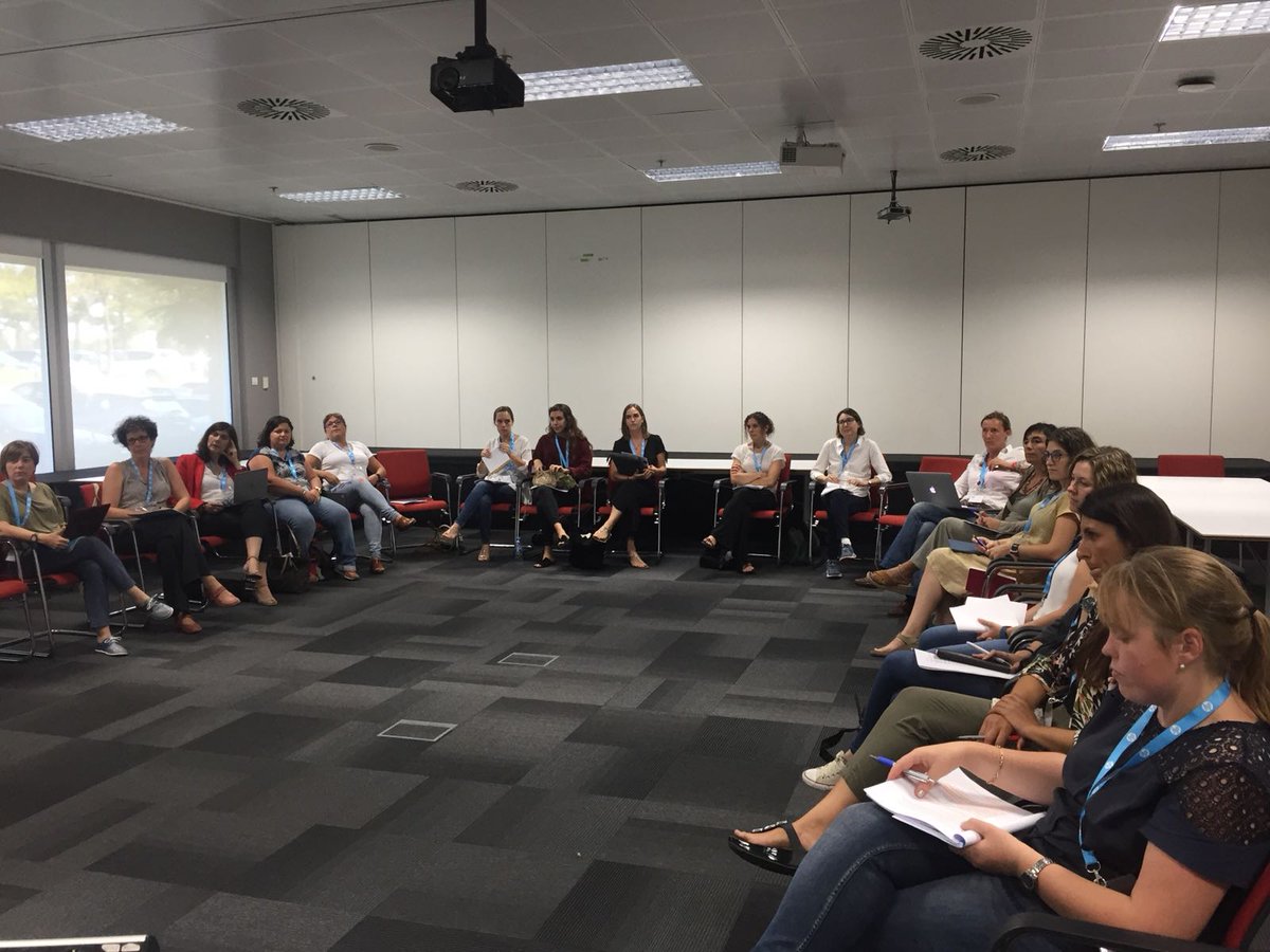 MujerTekSpace's tweet photo. Seguimos con la formación de nuevas mentoras #InspiraSTEAM en Bilbao, Donostia, Vitoria-Gasteiz y Cataluña. ¡YA QUEDA MENOS PARA ARRANCAR LA TERCERA EDICIÓN! Esta año inspiraremos a más de 2.070 niñas y 2.060 niños 🙌🙌🙌🙌 #WomenInTech

➡️ https://t.co/Vd2uQYUeuq https://t.co/iAc3IsvfJK