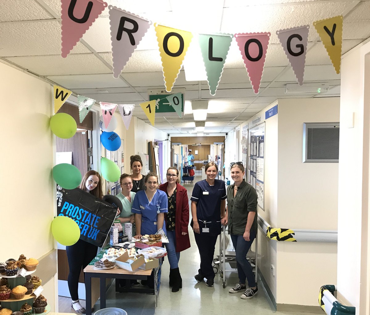 urolward10's tweet image. Get down to ward 10! For delicious home made cakes and a coffee to raise money for prostate uk and Macmillan. @LancsHospitals @CatherineSilco1 @adele_hull  #prostatecancer #macmillancancersupport #Macmillan #urologyweek