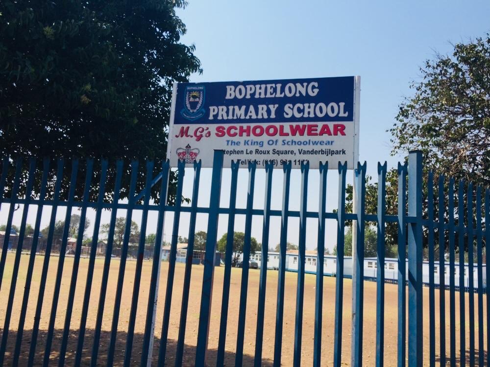 AlisheClub's tweet photo. @AlisheClub we were able to assist the Kids, we are glad to announce that they will be making it To Wits and have Refreshments as well. https://t.co/7whfXmPpdY