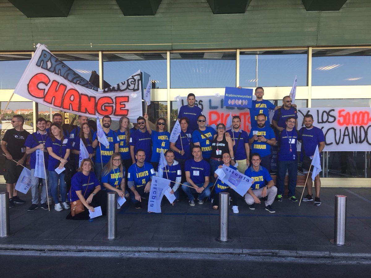 Hans_Elsen's tweet photo. In Duitsland, Italië, Spanje, Portugal, Nederland en België leggen ryanair medewerkers vandaag massaal het werk neer. Een nooit gezien Europees vakbondsfront met een gemeenschappelijk eis : Het lokaal arbeidsrecht moet toegepast worden! #ryanairstrike #Avanti  #Ryanairmustchange https://t.co/7uUMLPZAbu
