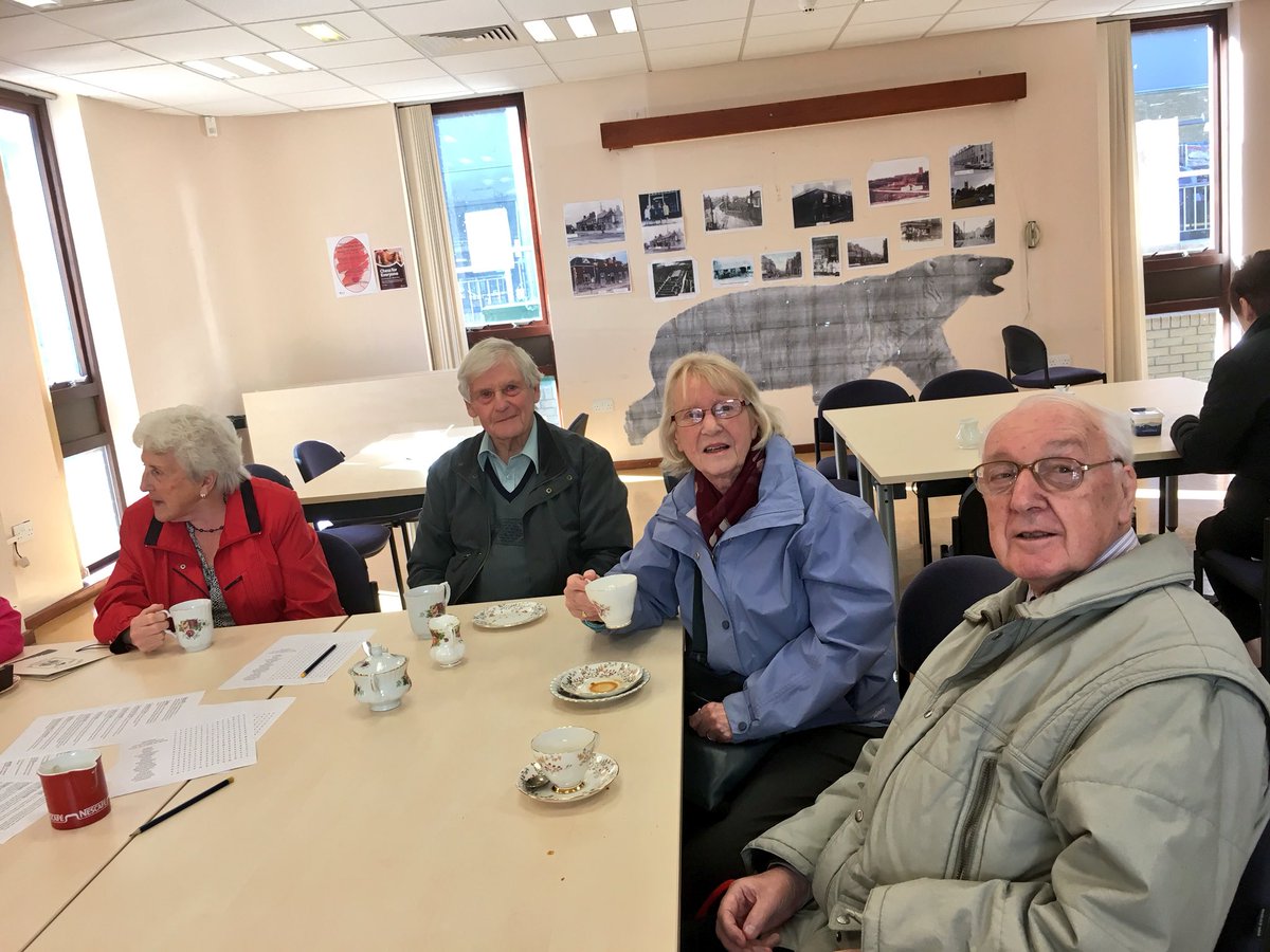gateslibraries's tweet image. Tea, cake and a good chat - enjoying #CoffeeMorning @macmillancoffee #BlaydonLibrary