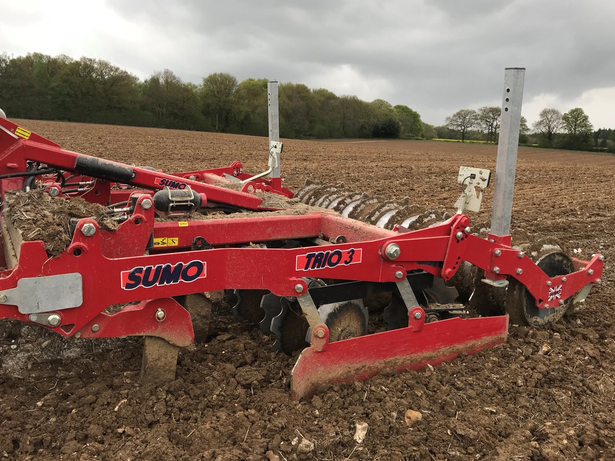 SamagriLtd's tweet photo. Here are a few pictures of our #Kockerling #Rebell #Classic T & #Sumo #Trio #working out in the #fields. We would #love to see #photos of you using either a Kockerling or @SumoUKLTD #machine.
Don't forget to #tag us in your pictures & feel free to send us photos https://t.co/Bo3gMf7Dfv