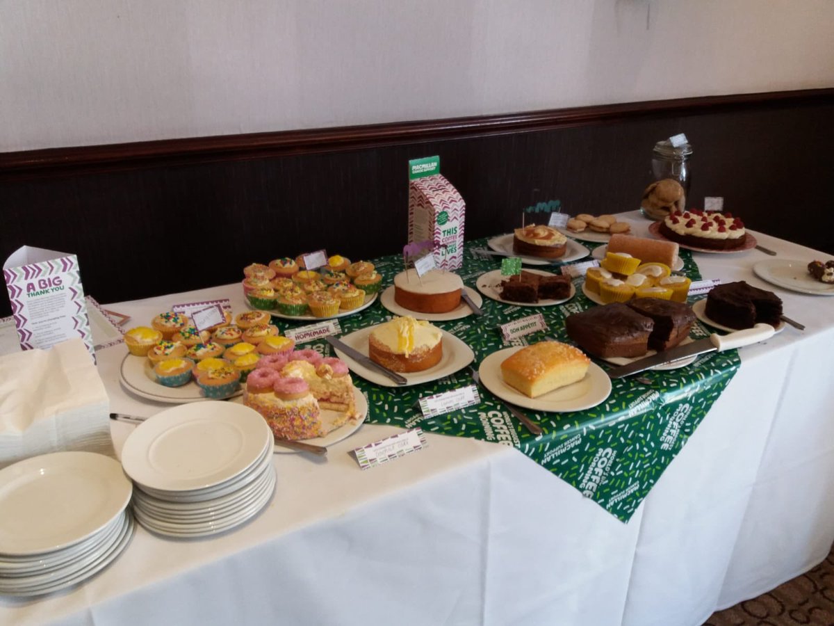 abbiedavis01's tweet photo. Lovely to have a natter with the team at #CedarCourt Harrogate over a brownie and cuppa for their #CoffeeMorning, what an amazing spread they had! https://t.co/lOd3O1KeTD