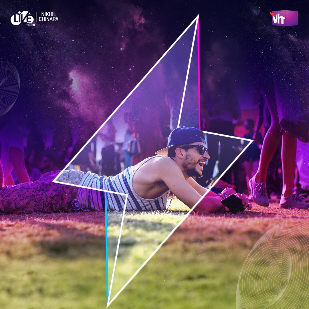 Vh1Supersonic's tweet photo. Who else has that #FridayFeeling? 🙌 https://t.co/0XqaYPLkkB