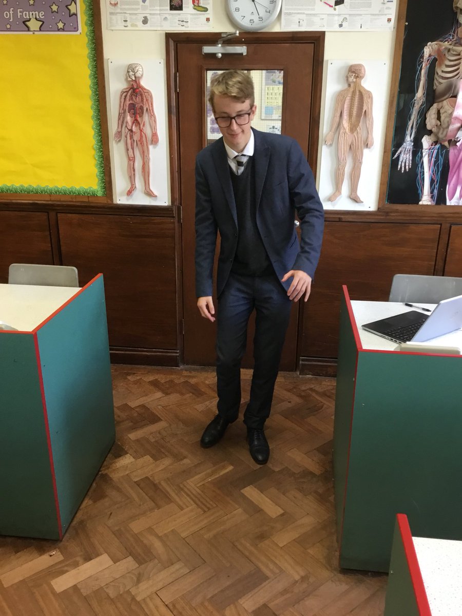 Oratory_Biology's tweet photo. It’s challenge time for the U6... demonstrating homeostatic mechanisms... who can balance on one leg with their eyes closed and who can keep the water at 37 degrees? #activelearning #scientificmodelling https://t.co/ObFDKuaYdt