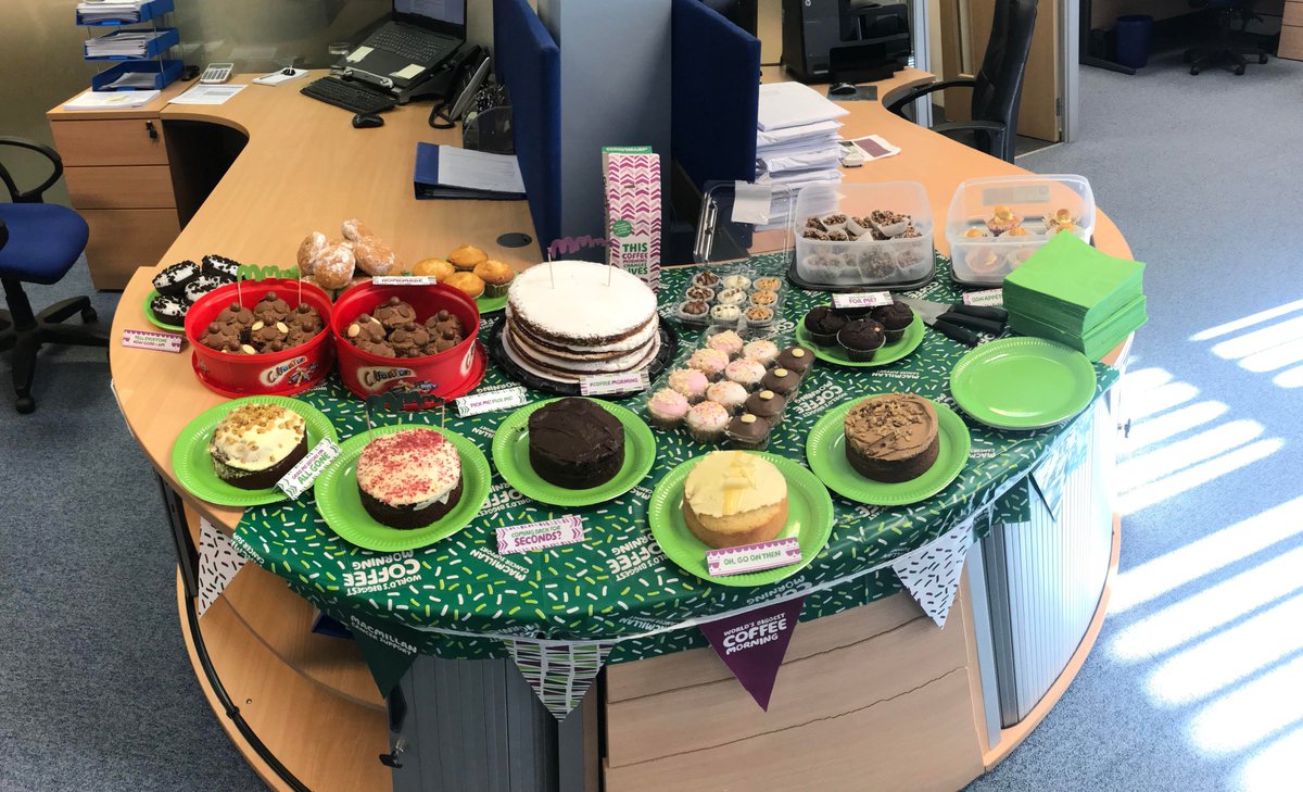 FuturesAssured's tweet photo. We are all set! #MacmillanCoffeeMorning #buns #cakes https://t.co/4Bsg8DcmJ5