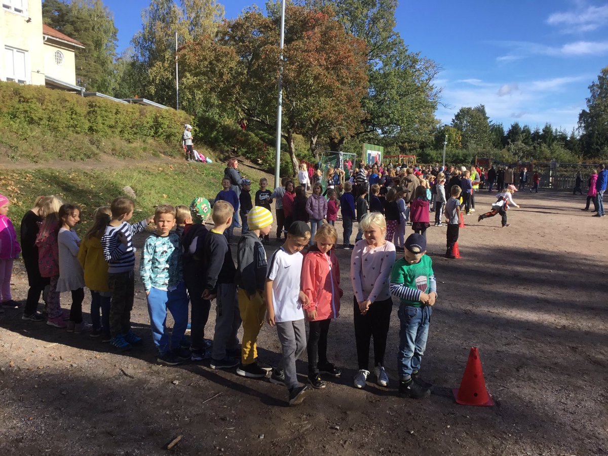 katarinaskolan's tweet photo. Skyttelstafetten i Katarinaskolan! https://t.co/8Ri3ffxMim