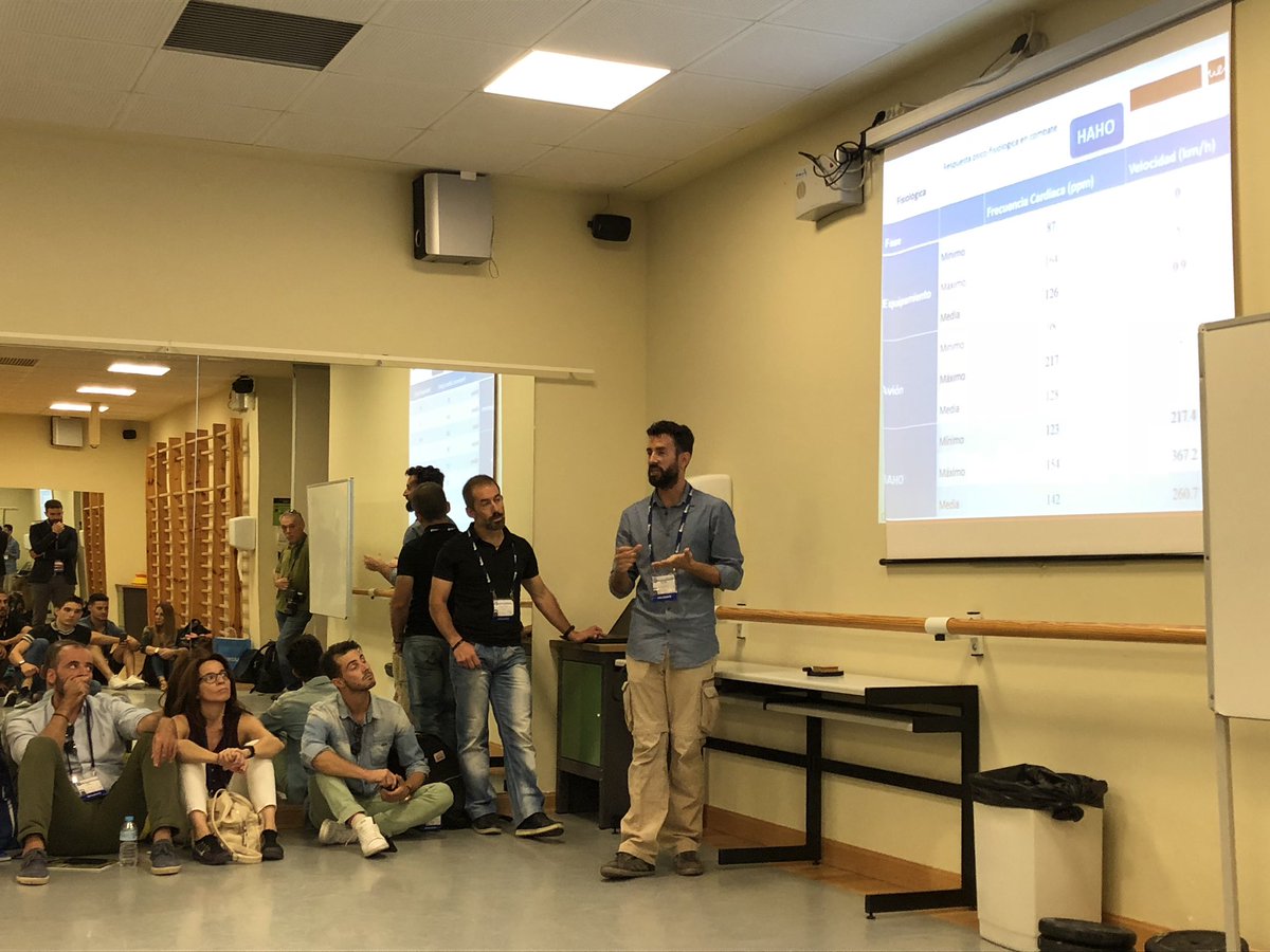 gerson_garrosa's tweet photo. @vclementesuarez hablando sobre la respuesta fisiológica y metabólica durante el combate táctico. #nscainternationalconference #nsca https://t.co/VOetcqDvFY
