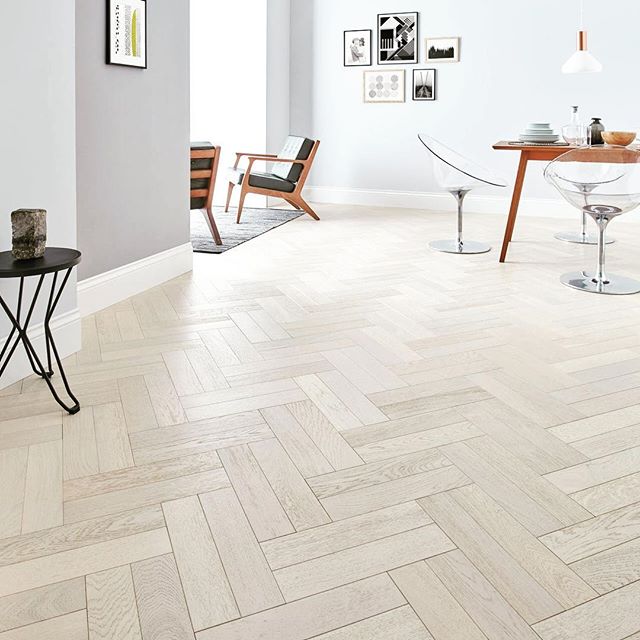 Our double Herringbone parquet is proving very popular. Get your free quote today. #flooringideas #apartmentliving #apartmentdecor #interiordesign #interiors zpr.io/6DbxV zpr.io/PF5xt
