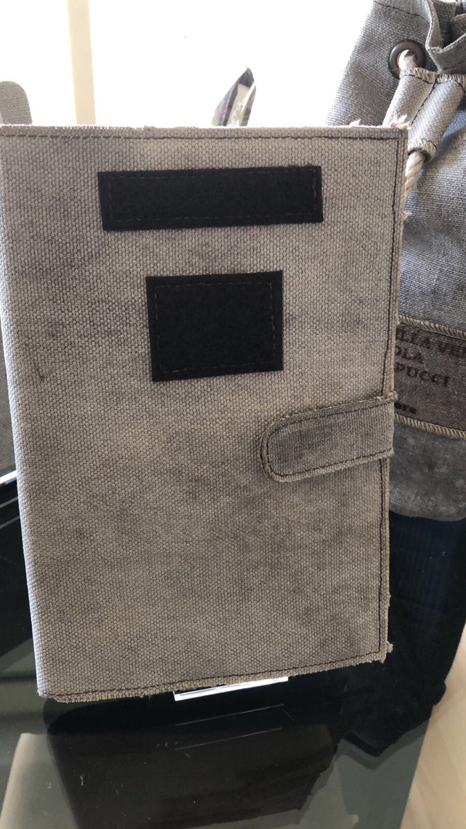 RodorigoEditore's tweet image. #28settembre Per la 3 edizione del #NaplesShippingWeek, fino a domani è possibile visitare gratuitamente 2 navi della @ItalianNavy : la Nave Rizzo e la #NaveVespucci, la nave più bella del mondo. 
.
.
.
napolidavivere.it/2018/09/21/ame…