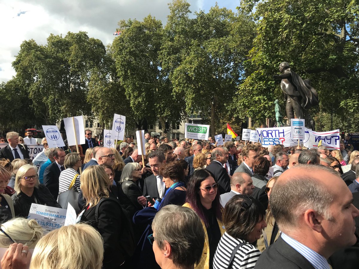 Thousands of Heads here in Parliament Square, fighting for a better deal for our young people. The only demonstration ever where there will be less litter afterwards than before it began! #relentlesslyreasonable #worthless