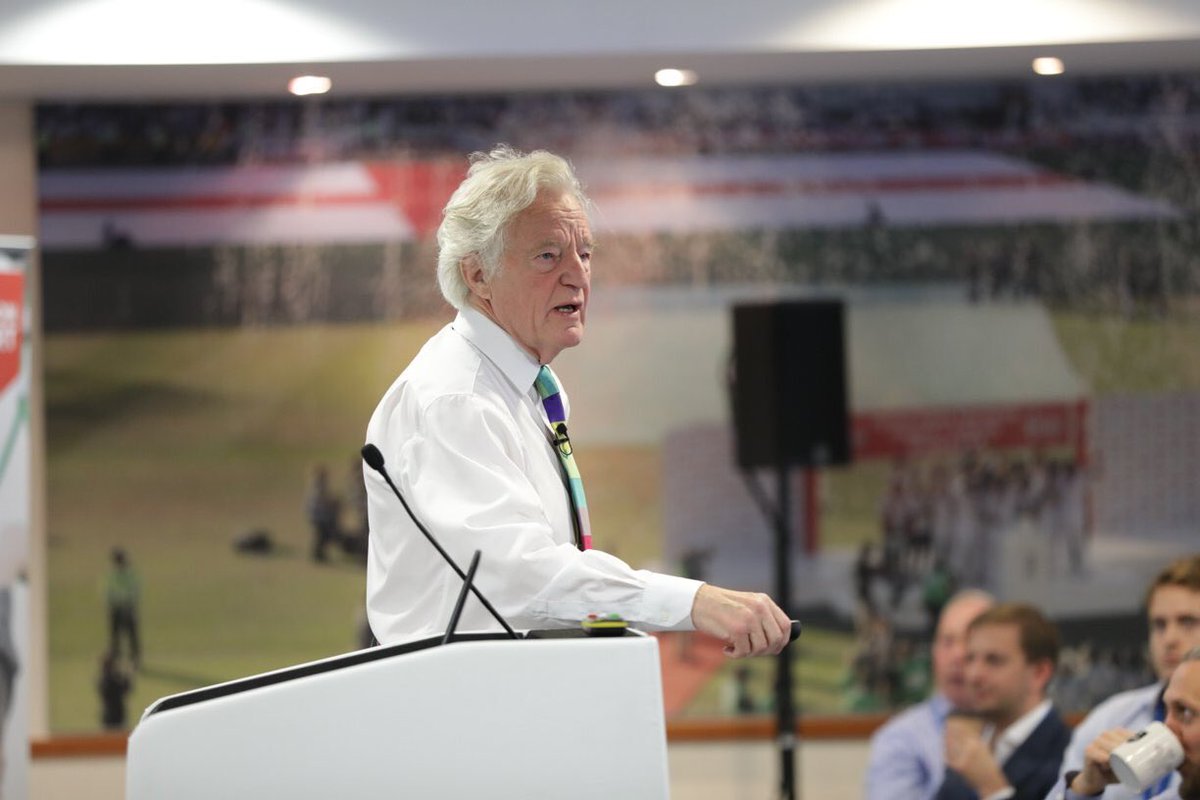 ReevaB's tweet photo. #ActiveLondon @LondonSport @muirgray genius...Active Therapy is the future to #MostActiveCity. https://t.co/HkN2KmCGkK