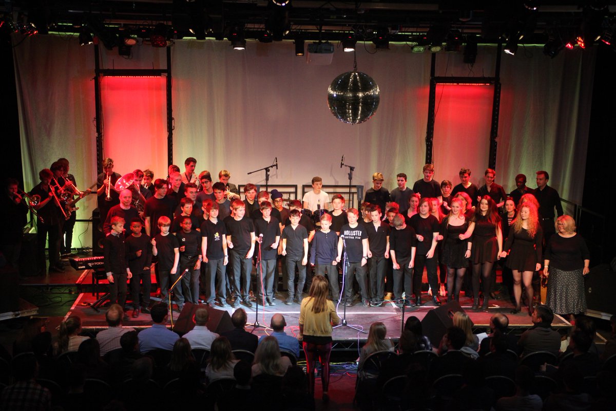 ReadingBlues's tweet photo. On #BBCMusicDay, let's celebrate Blue Coat's Community Choir and some of the awesome events the choir has participated in the last few years. All Blue Coat parents, former parents, Old Blues and staff are invited to join the fun! #RBCSMusic https://t.co/mkdbnuSkGE
