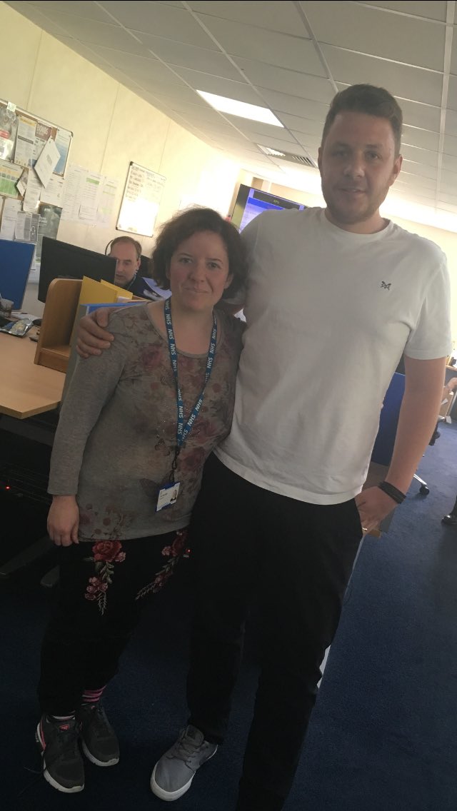 andy_commercial's tweet image. So proud of Call Handler Ellen, who today noticed a fellow colleague in distress &amp;amp; in need of medical attention. Her observation &amp;amp; quick thinking to escalate helped the individual receive the medical attention they needed! #proud  #proudofEEAST #quickthinking @EastEnglandAmb