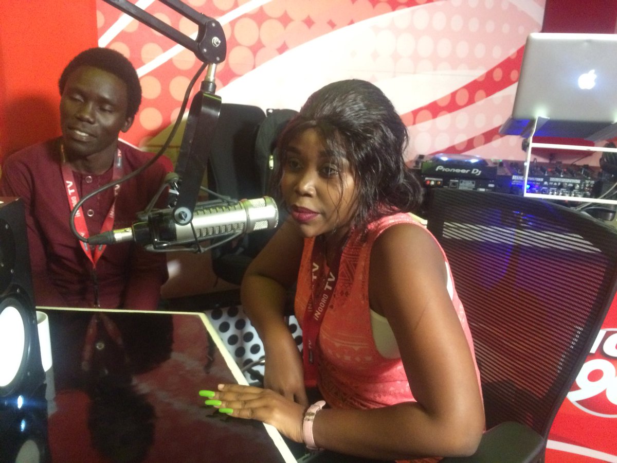MwadimePatrick's tweet photo. #MsetoRaggaeMixx Round 1 Upnext Round2 @mzaziwillytuva +@djflashkenya  #Difender Utunzi Wa Rencia Ambao Ndio Ujio Wake Mpya Ndio Pakuzi Nipakulie Nifurahie @RadioCitizenFM  @kentykenya @Gracetoroitich1 @viviankenya @CindyPennie1 @OkemwaMiles @OndanyaCyrus #MsetoFriday Tune In https://t.co/jlgjf8tL58
