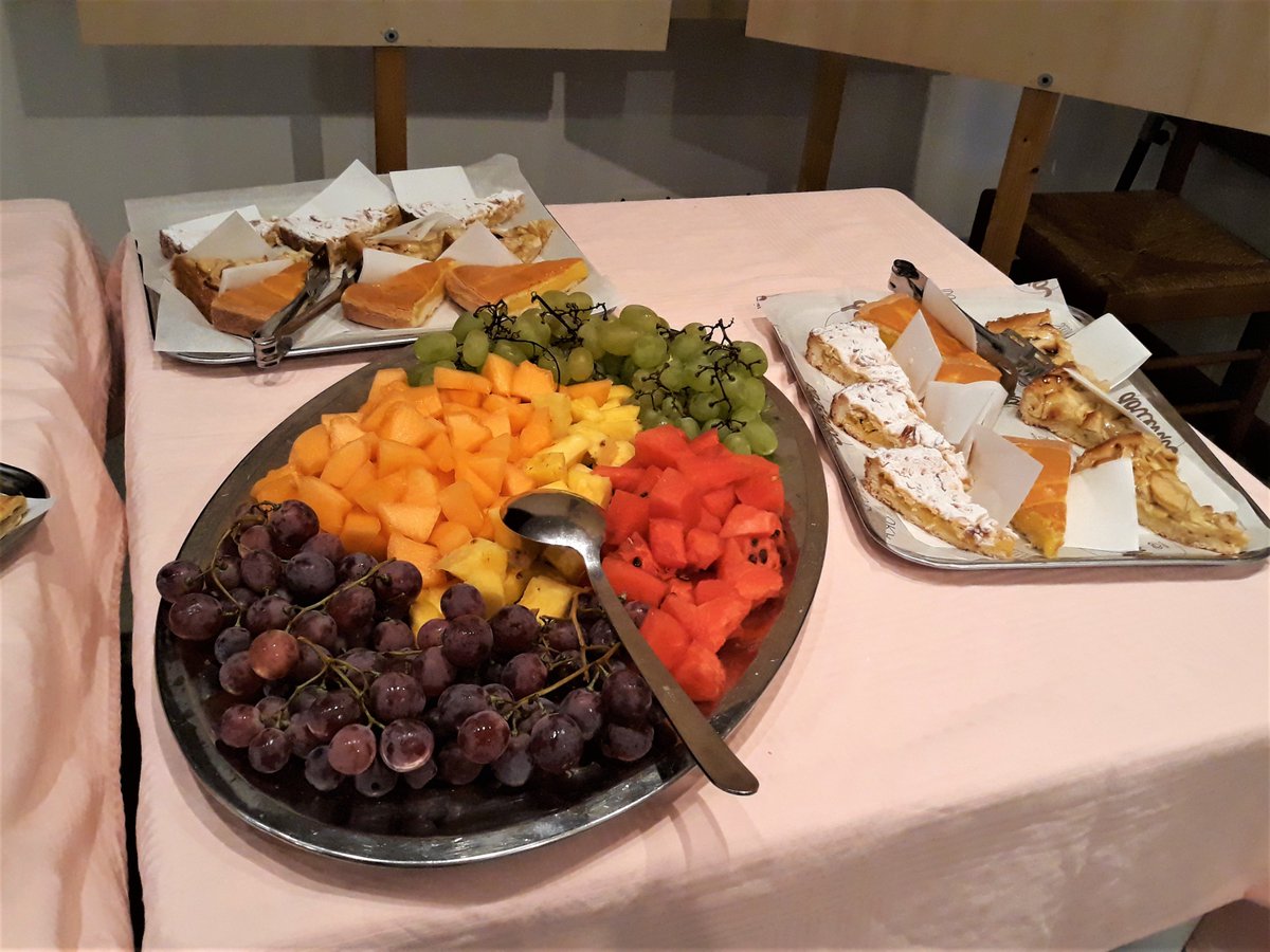 Flying_Fran's tweet photo. #LunchTime! Thanks to #Sodexo for the great food! #NEUROMUSCULAR DAYS 2018, #Venice, Lido. #NMDays18 @scamillove https://t.co/PAyoDoiI6H