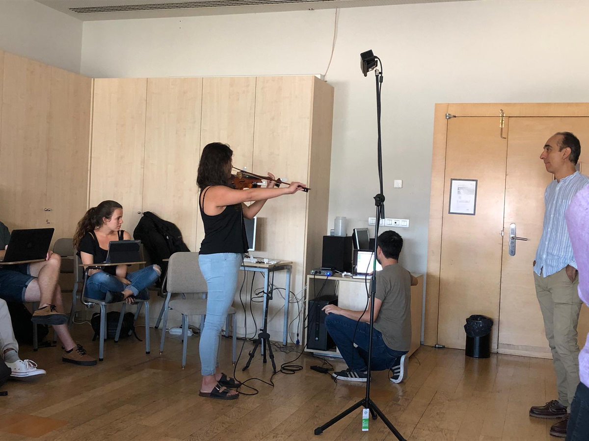 pedagogiaesmuc's tweet image. @TELMI_Project presentat als estudiants de pedagogia @esmuccat a l’assignatura de #DidàcticaInstrument