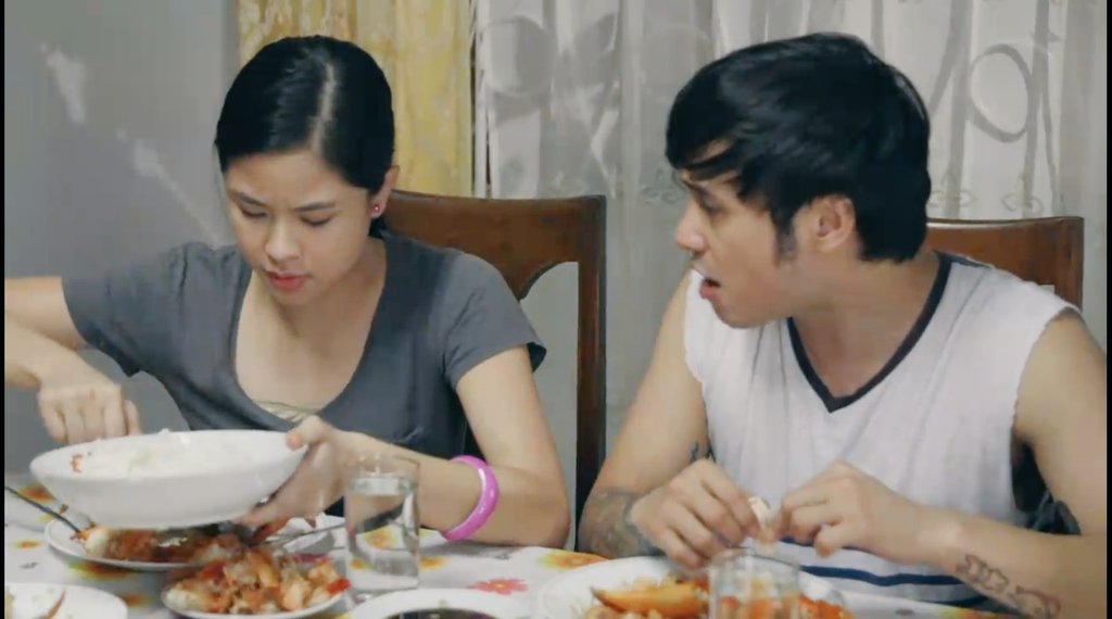 superkdkd's tweet photo. Si Shiela ang batang magana kumain. Naka Tiki Tiki siguro to sya nung bata pa sya. Hahahahaha.
@delavinkisses
#PlayHouseQuickEscape
#PushAwardsTeamKisses
#PushAwardsDonKiss
#ABSCBNBallFanFave Kisses Delavin https://t.co/WPw99xBUfl