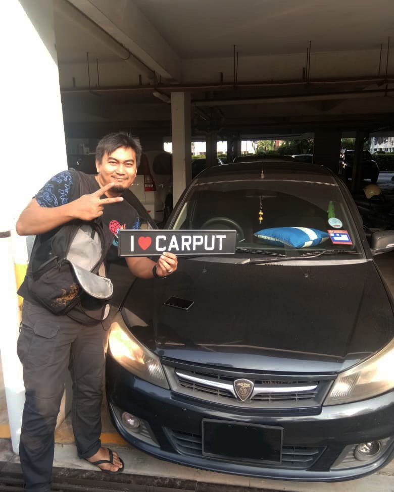 carputapp's tweet photo. #KaptenCarput sudah pun banyak membantu pemandu kat Malaysia yang terkandas. Senyuman pelanggan yang puas hati adalah ganjaran paling berharga buat Kapten.
#Carput #KaptenCarput #carputapp #carkaput #thinkcarput #carbreakdown #keretarosak #baterikong #baterikereta #tayarpancit https://t.co/g76Go2Rskr