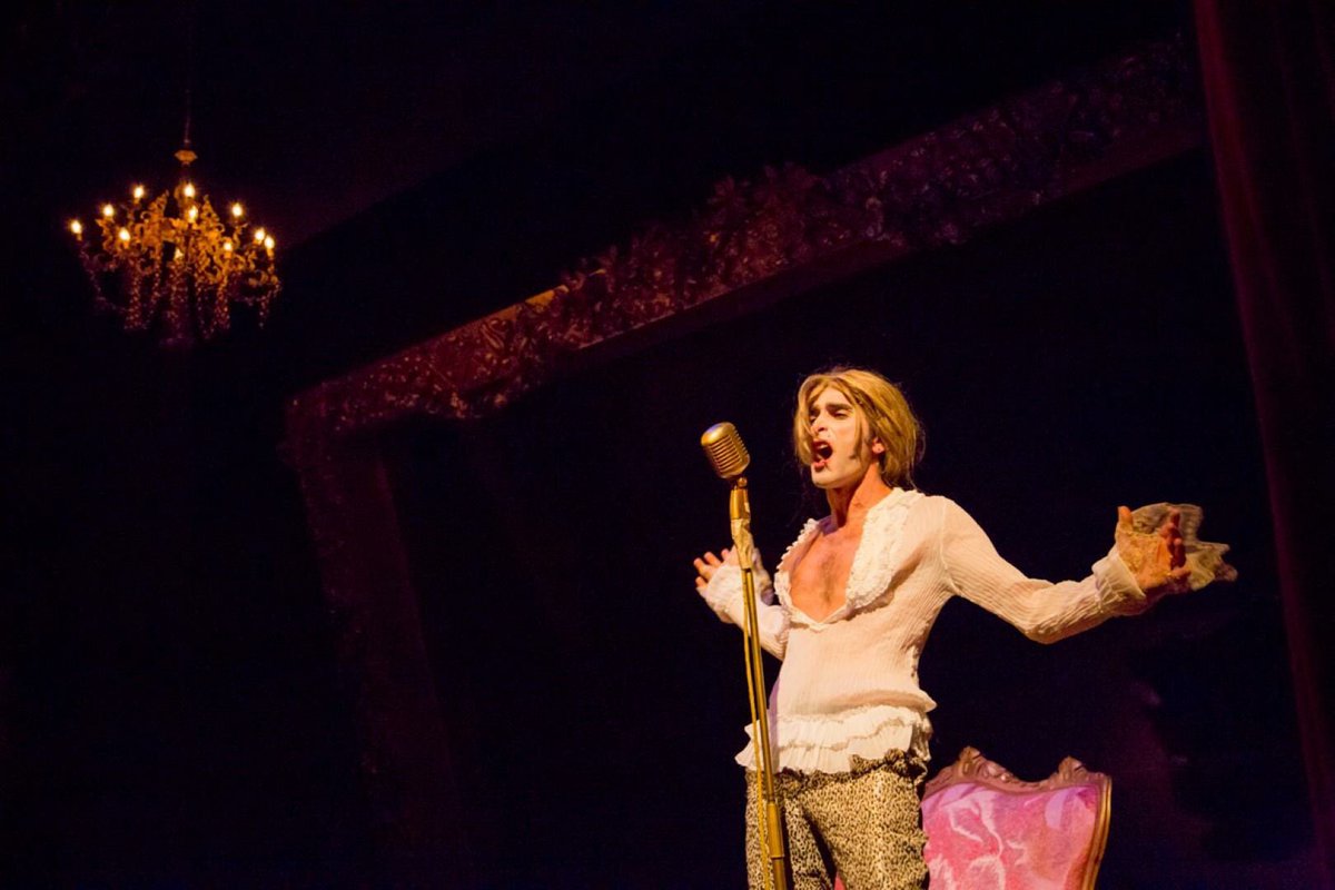 Per #PugliaShowcase arriva sul palco del Teatro Palladium "Il Misantropo" di #Molière, con la compagnia Factory Compagnia e la regia di Tonio De Nitto. In scena il 29 settembre alle 12, ingresso libero.

<a href="/TeatroPubblPugl/">TPP</a> <a href="/UnivRoma3/">Università Roma Tre</a> <a href="/Oggiroma/">Oggi Roma</a> #Teatro #eventi #arte @caraGarbatella