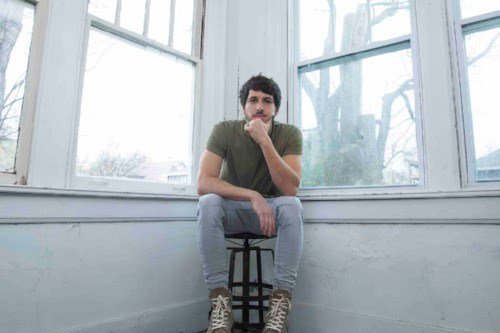 FleckingRecords's tweet photo. ‘Things That We Drink To’: Country star Morgan Evans’ new album https://t.co/P9TfGMV2Nr https://t.co/iCIfh3vJVe