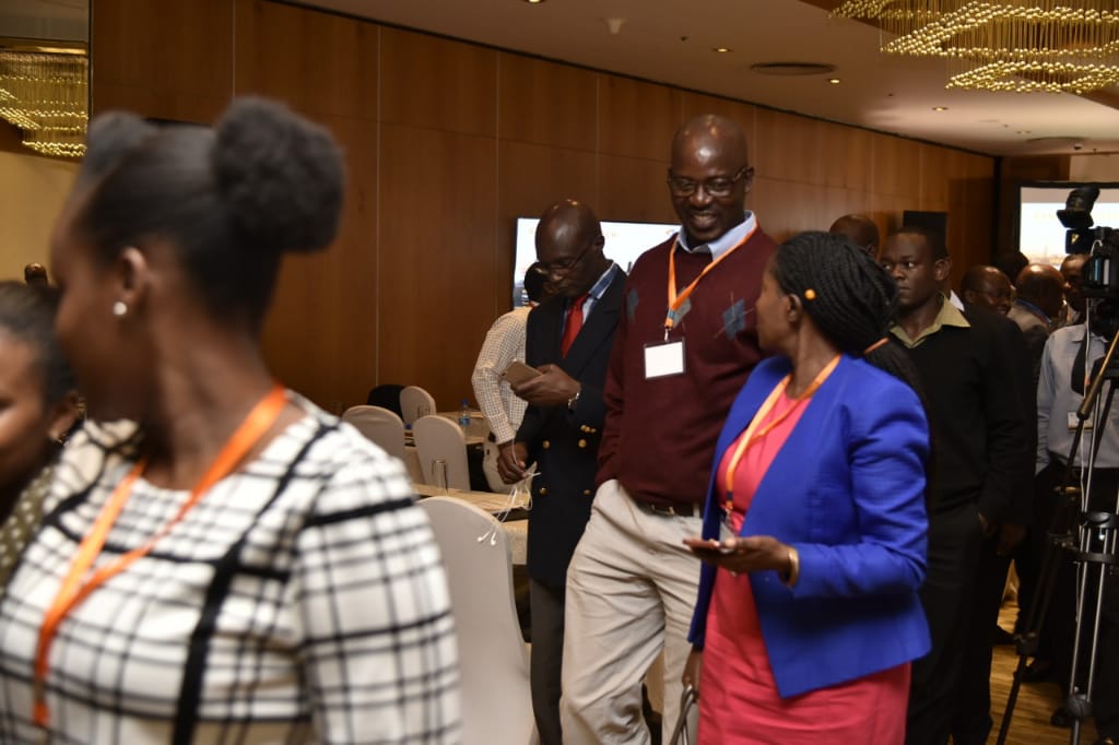EleanorLouiise's tweet photo. The audience heading out for a break after the end of the morning presentations
#2018KBAResearchConference https://t.co/lDyHEFld14