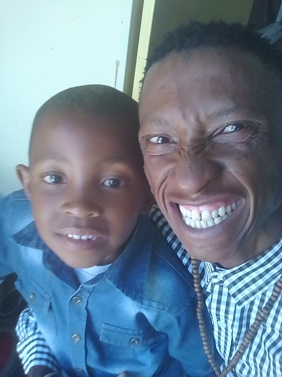daxabah's tweet photo. When he is around me I feel that, my highly God didn't leave me.
Love him to bits!!!!
#freeforFriday https://t.co/BpJ8FX60Ay